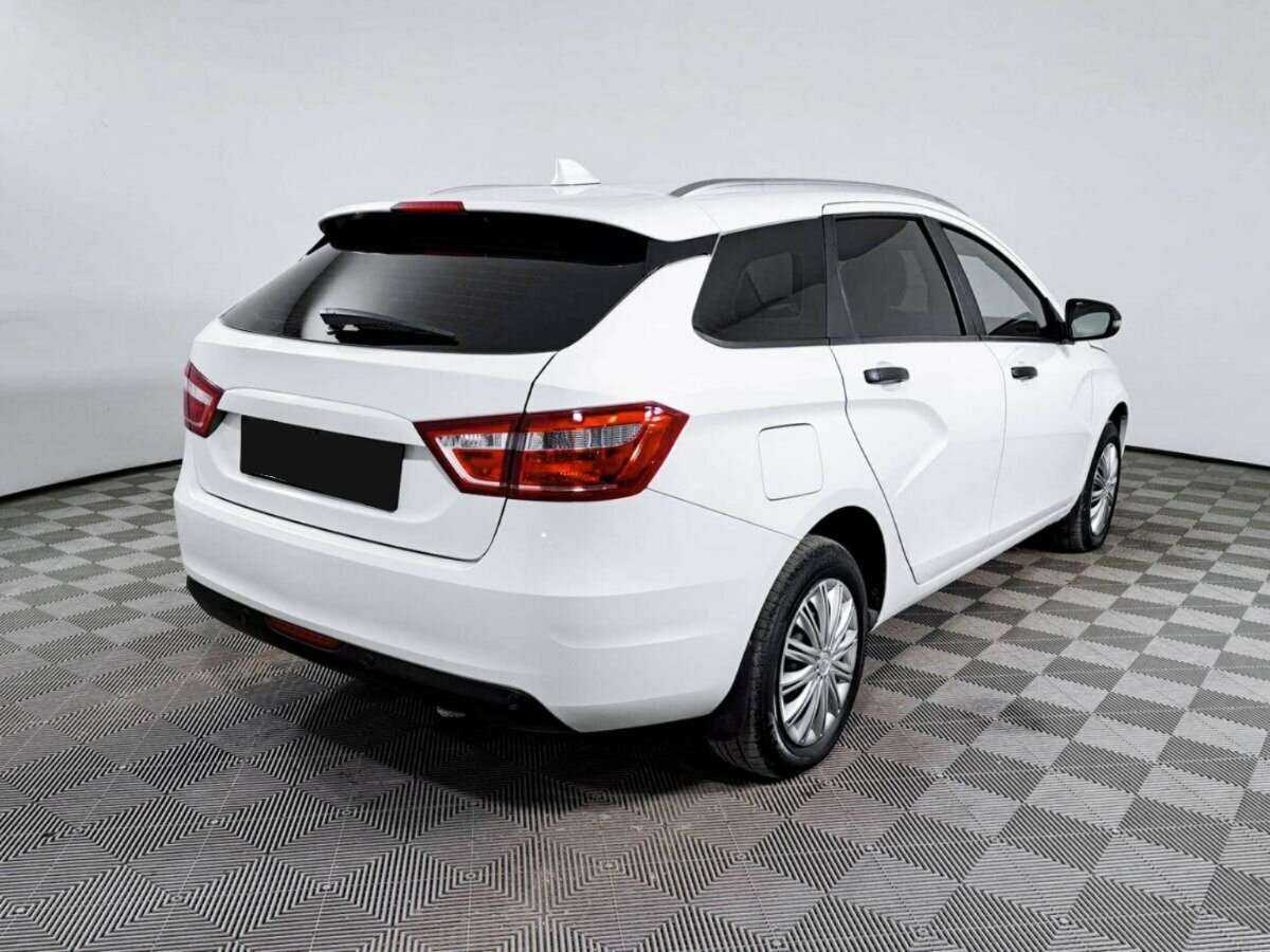 Купить Lada (ВАЗ) Vesta с пробегом. Фото: #3