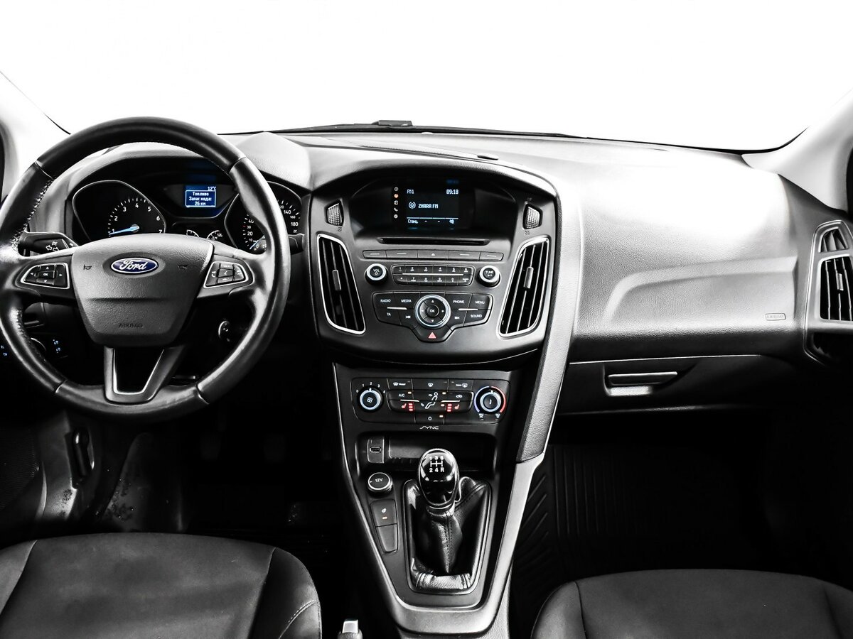 Купить Ford Focus с пробегом. Фото: #15