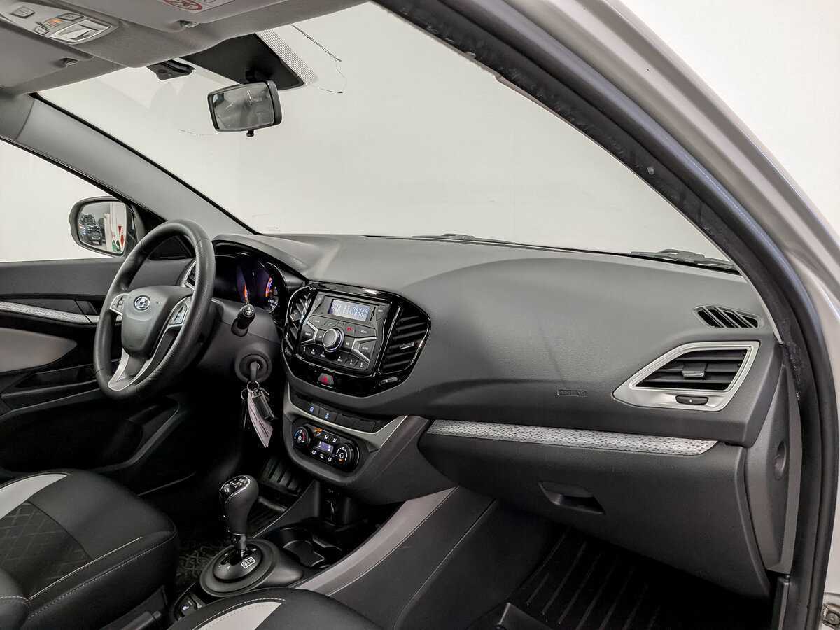 Купить Lada (ВАЗ) Vesta с пробегом. Фото: #10