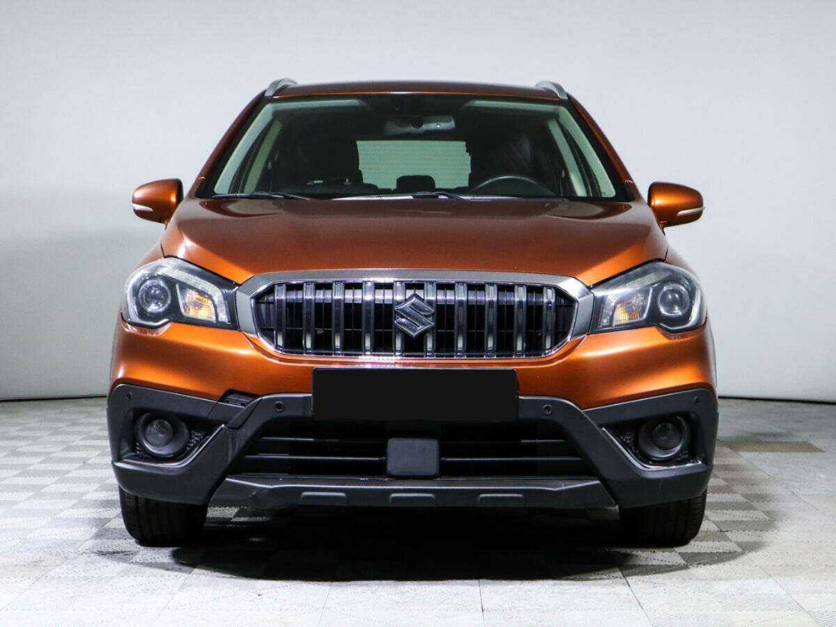 Купить Suzuki SX4 с пробегом. Фото: #1