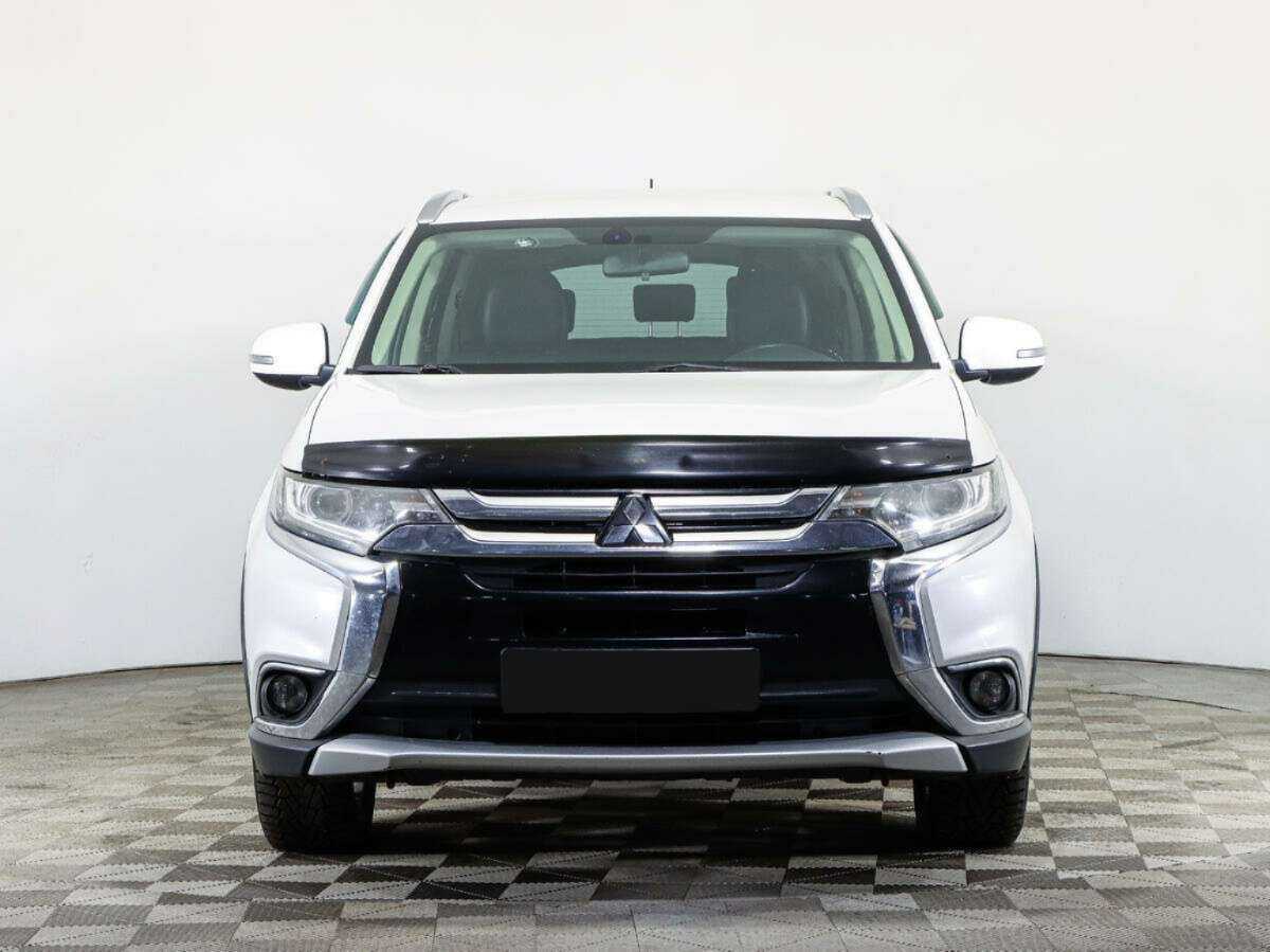 Купить Mitsubishi Outlander с пробегом. Фото: #1