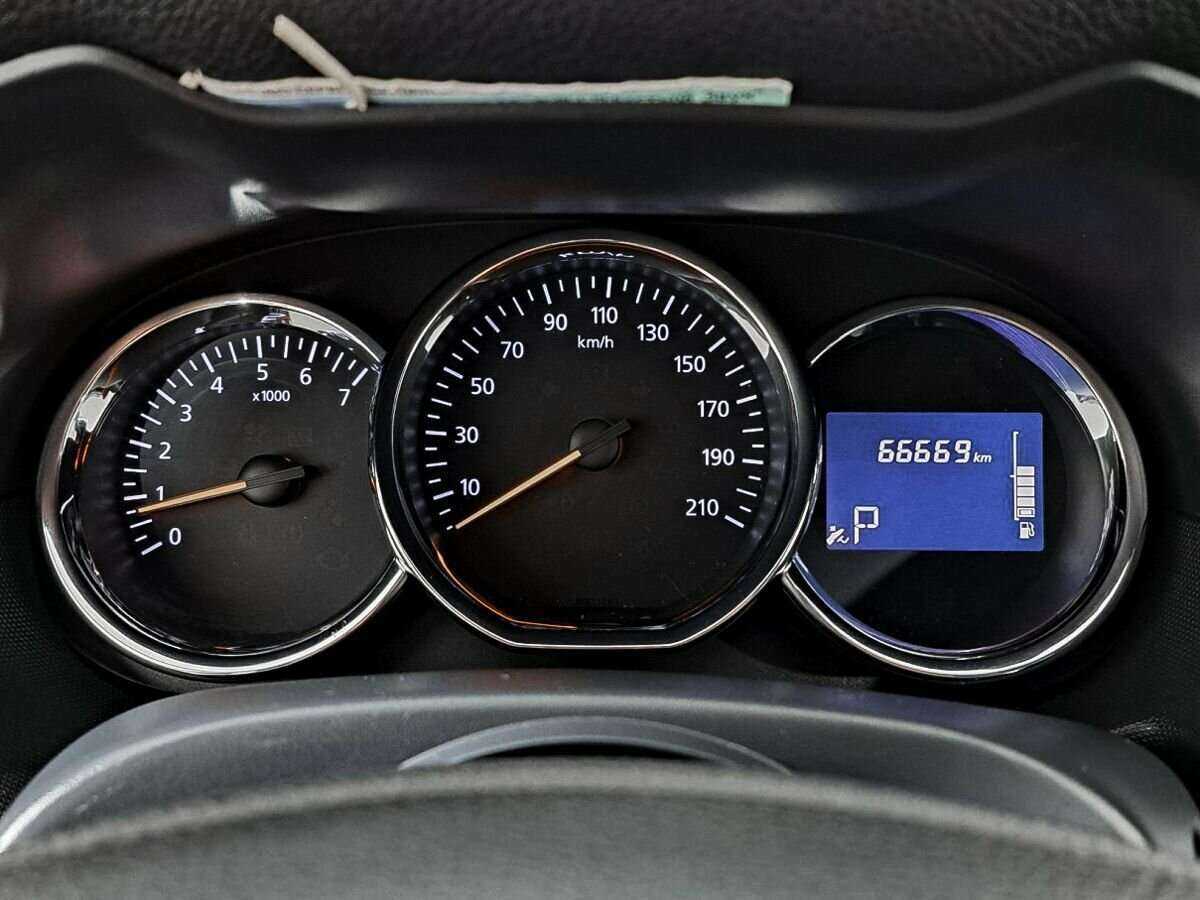 Купить Renault Duster с пробегом. Фото: #10