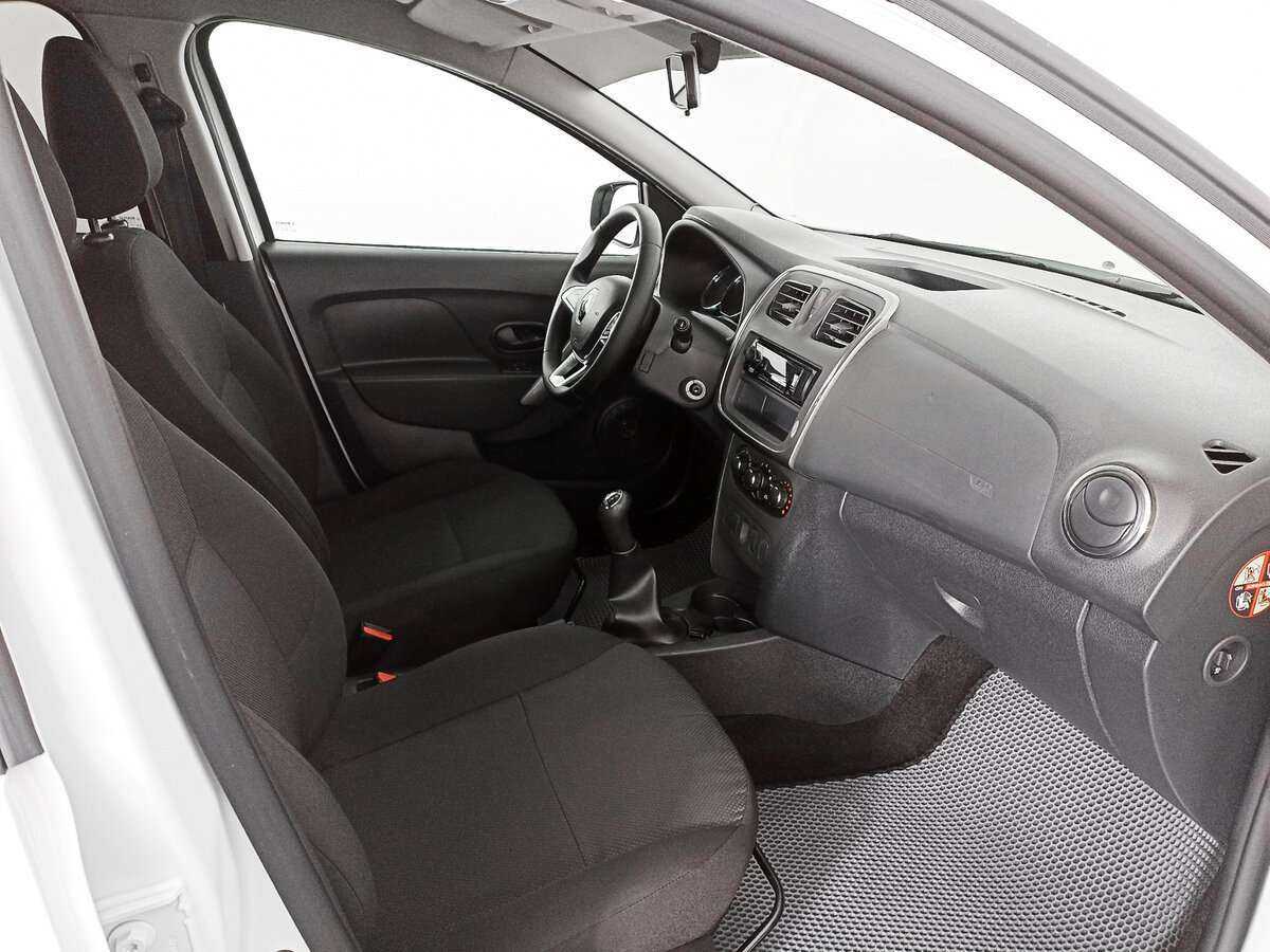 Купить Renault Logan с пробегом. Фото: #8