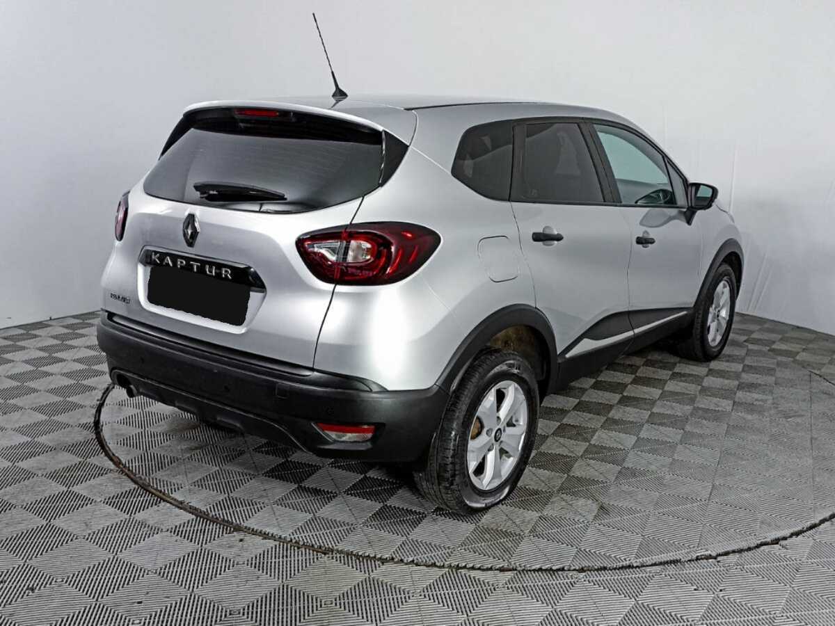 Купить Renault Kaptur с пробегом. Фото: #4
