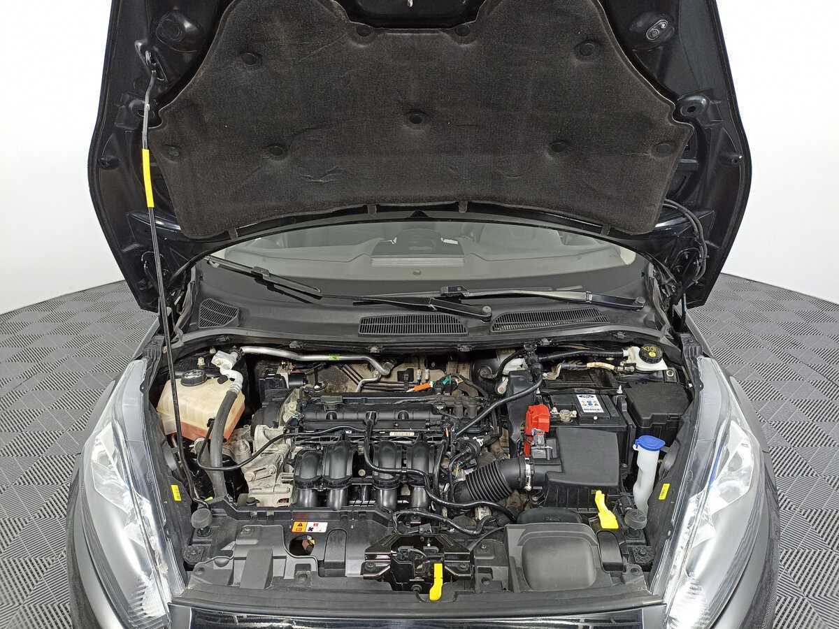 Купить Ford Fiesta с пробегом. Фото: #8