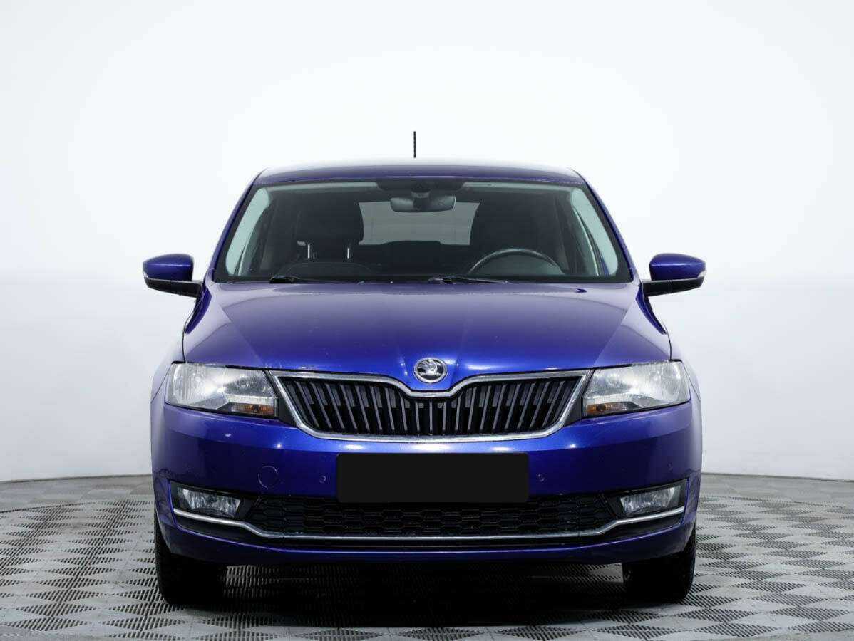 Купить Skoda Rapid с пробегом. Посмотреть фото