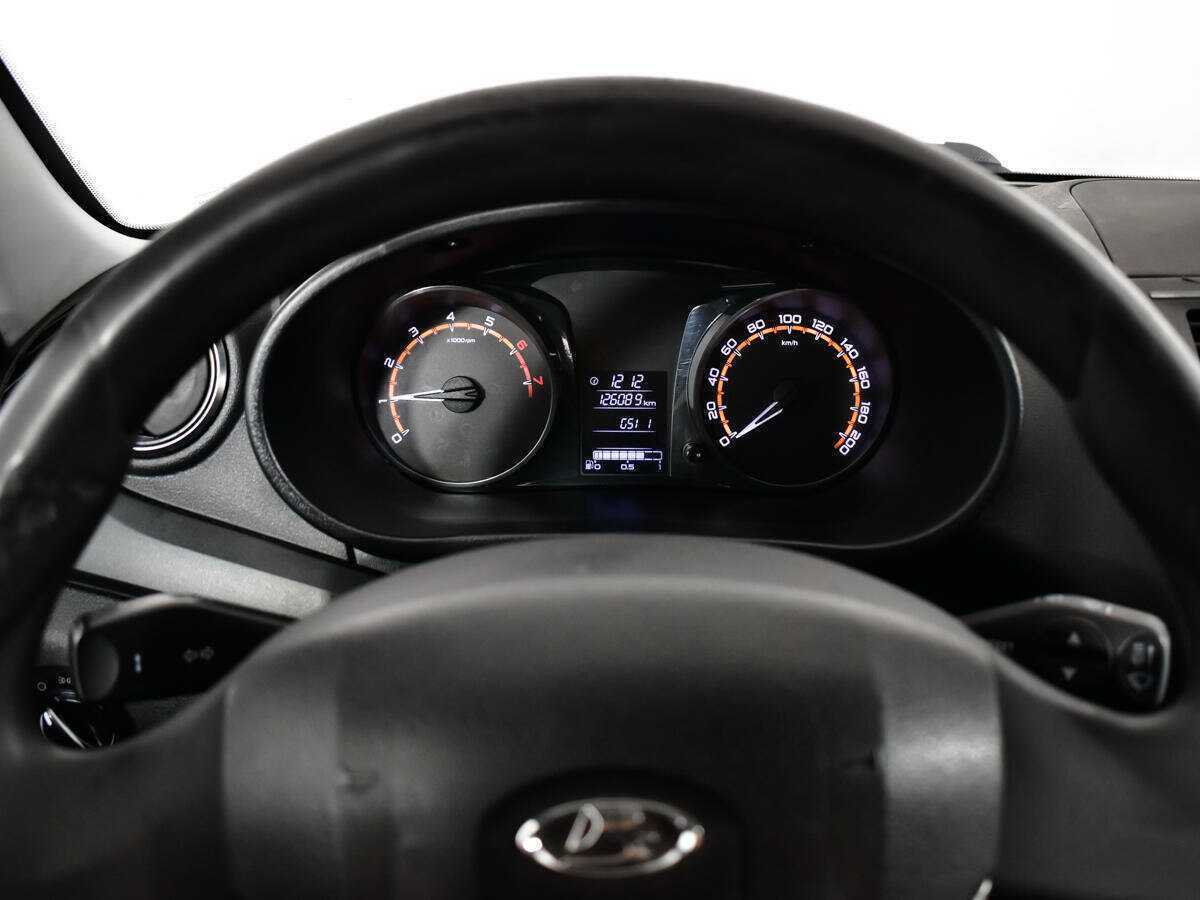 Купить Lada (ВАЗ) Granta с пробегом. Фото: #10