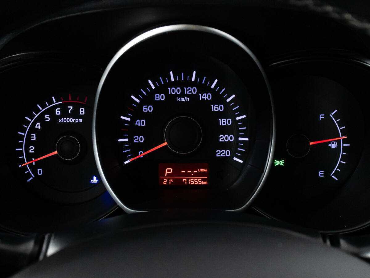 Купить Kia Rio с пробегом. Фото: #11