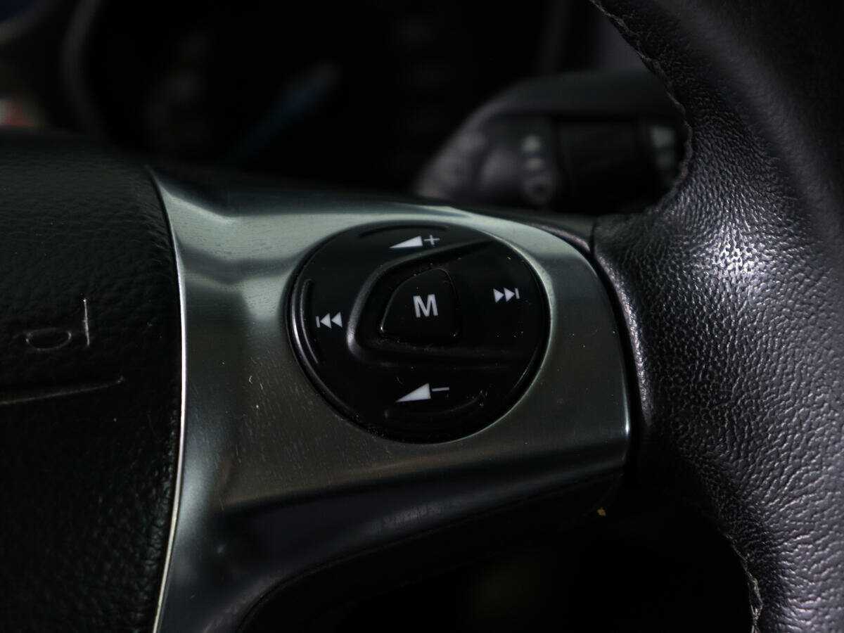 Купить Ford Focus с пробегом. Фото: #17