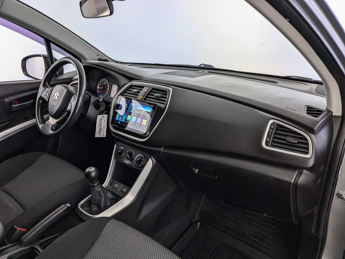 Купить Suzuki SX4 с пробегом. Фото: #8