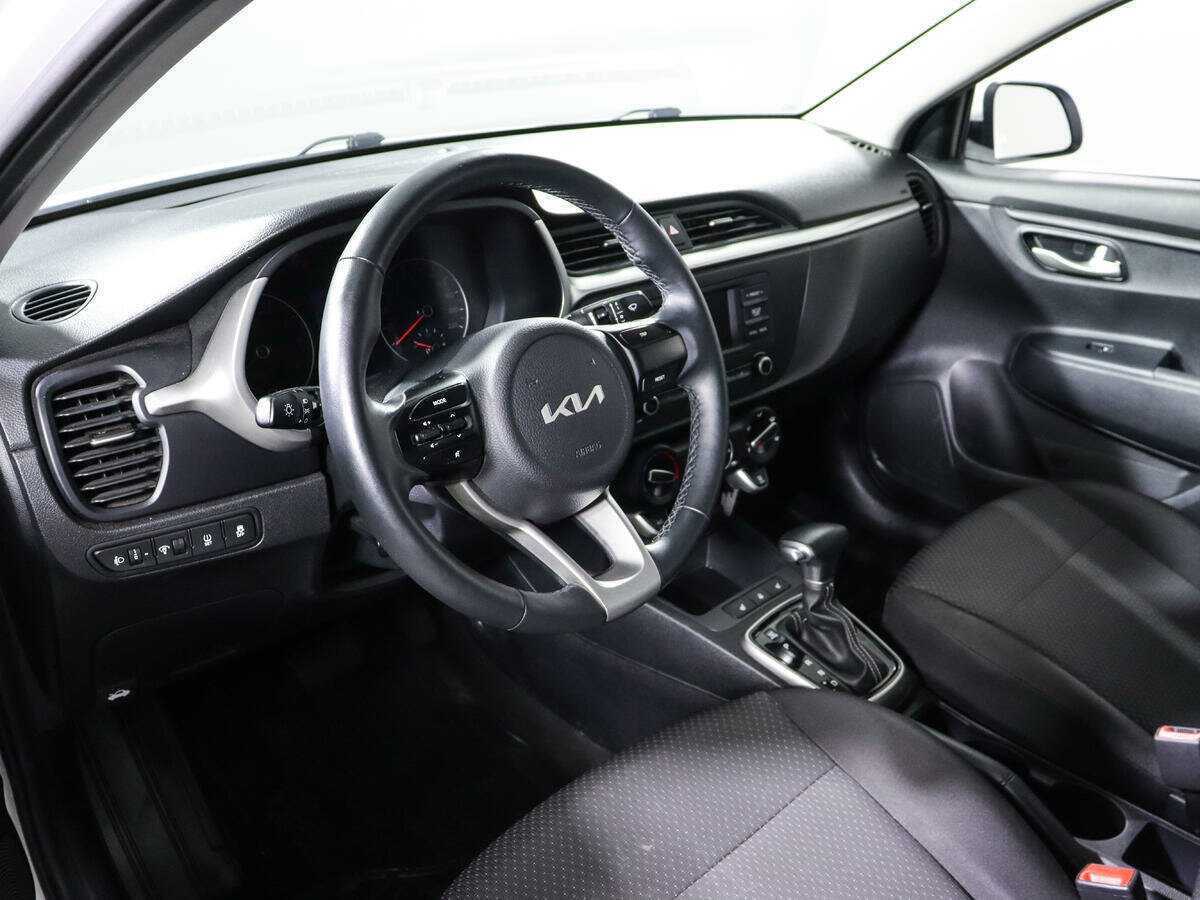 Купить Kia Rio с пробегом. Фото: #13