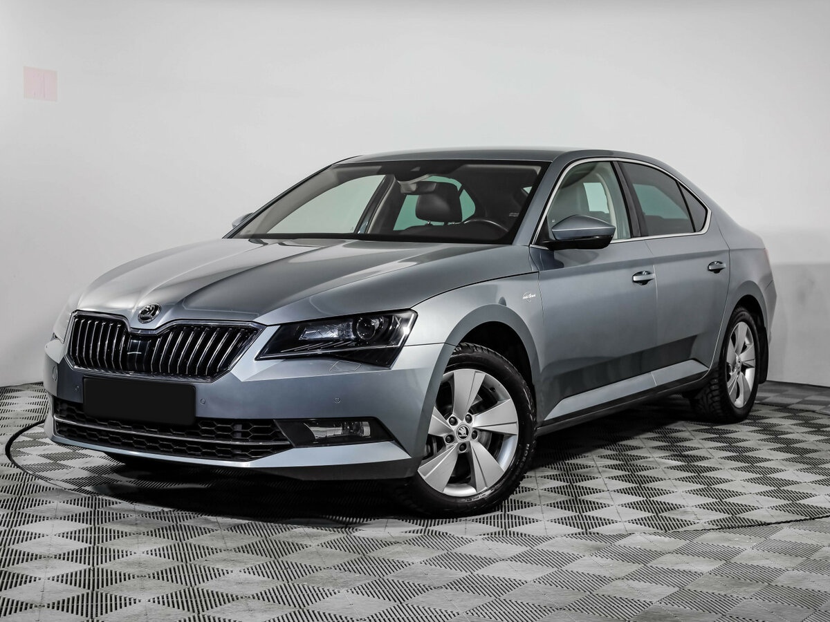 Купить Skoda Superb с пробегом. Посмотреть фото