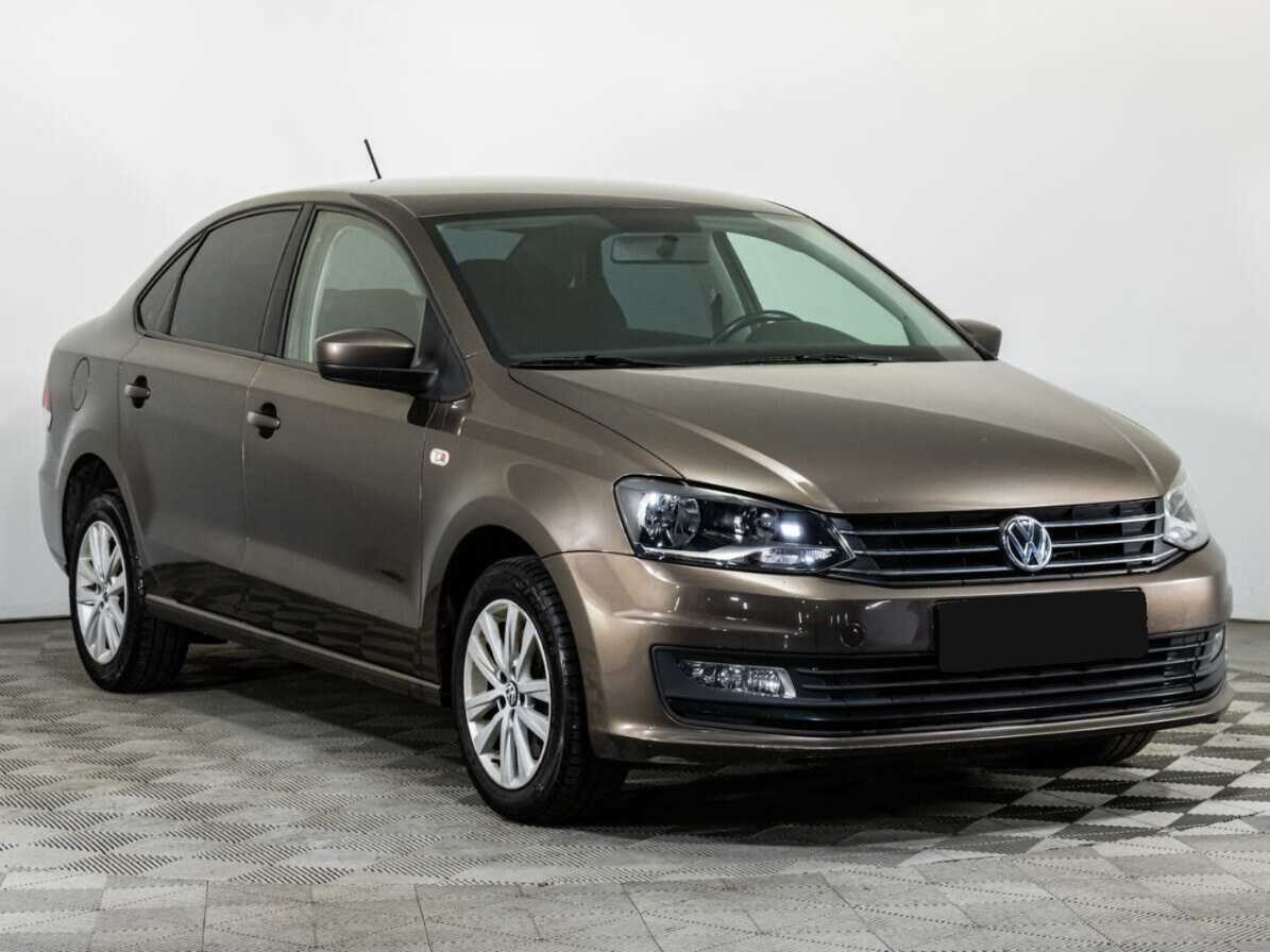 Купить Volkswagen Polo с пробегом. Фото: #2