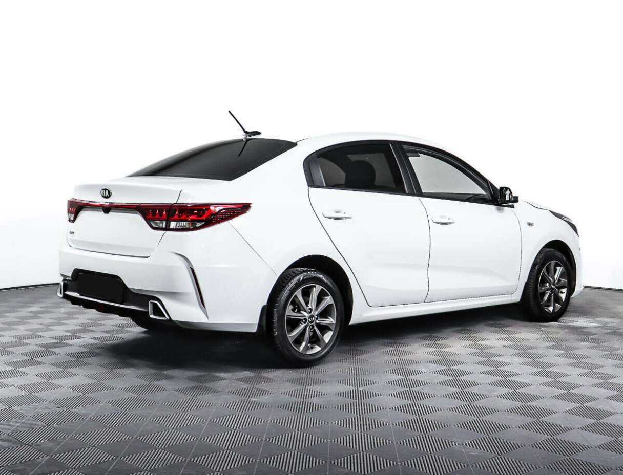 Купить Kia Rio с пробегом. Фото: #4