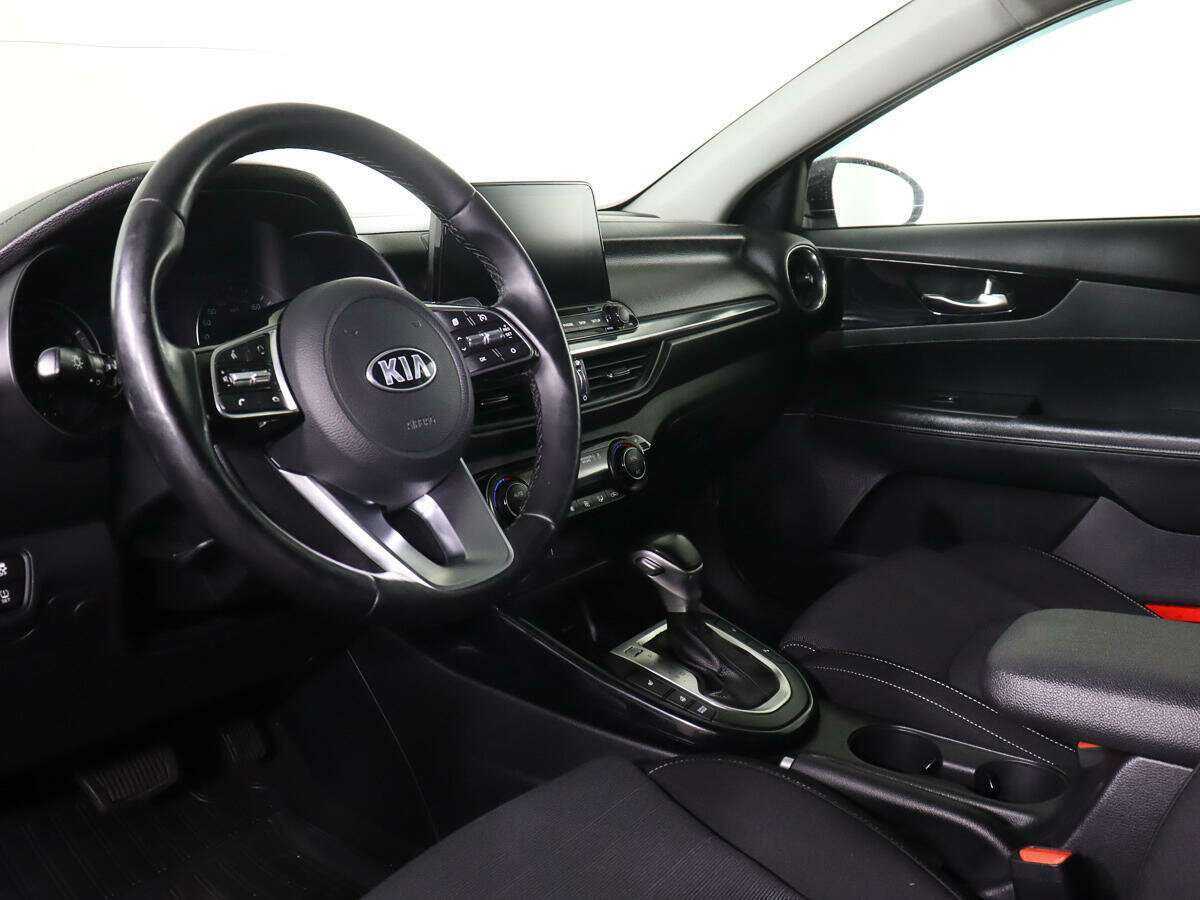 Купить Kia Cerato с пробегом. Фото: #10