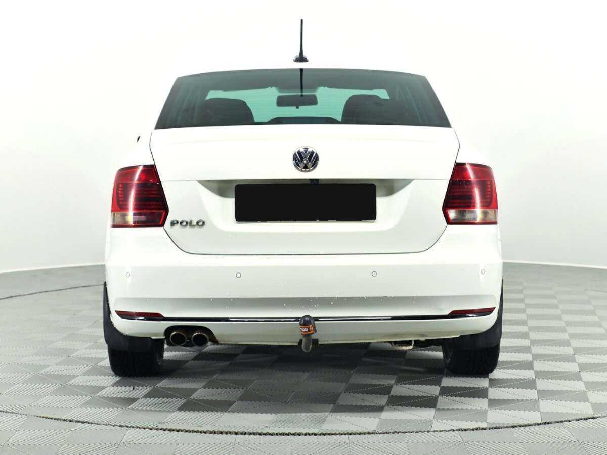 Купить Volkswagen Polo с пробегом. Фото: #4