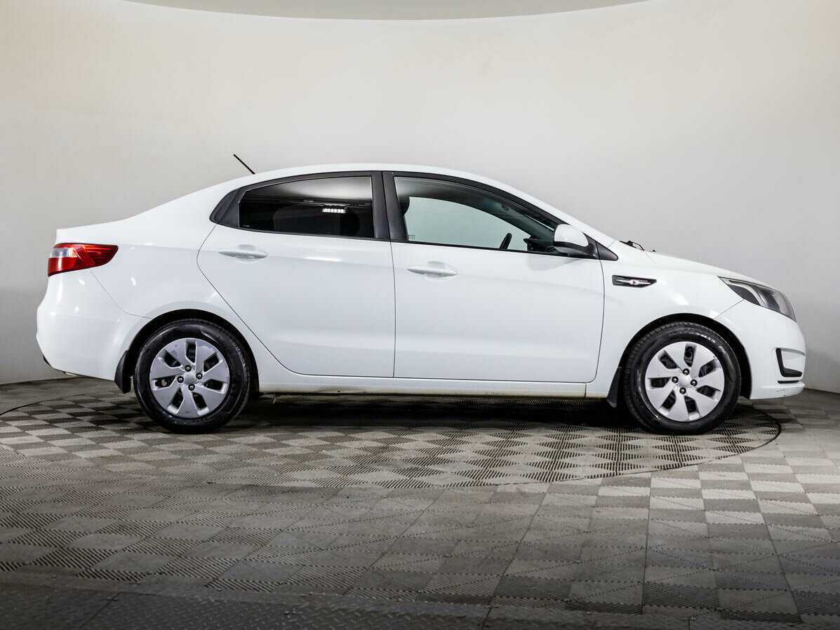 Купить Kia Rio с пробегом. Фото: #3