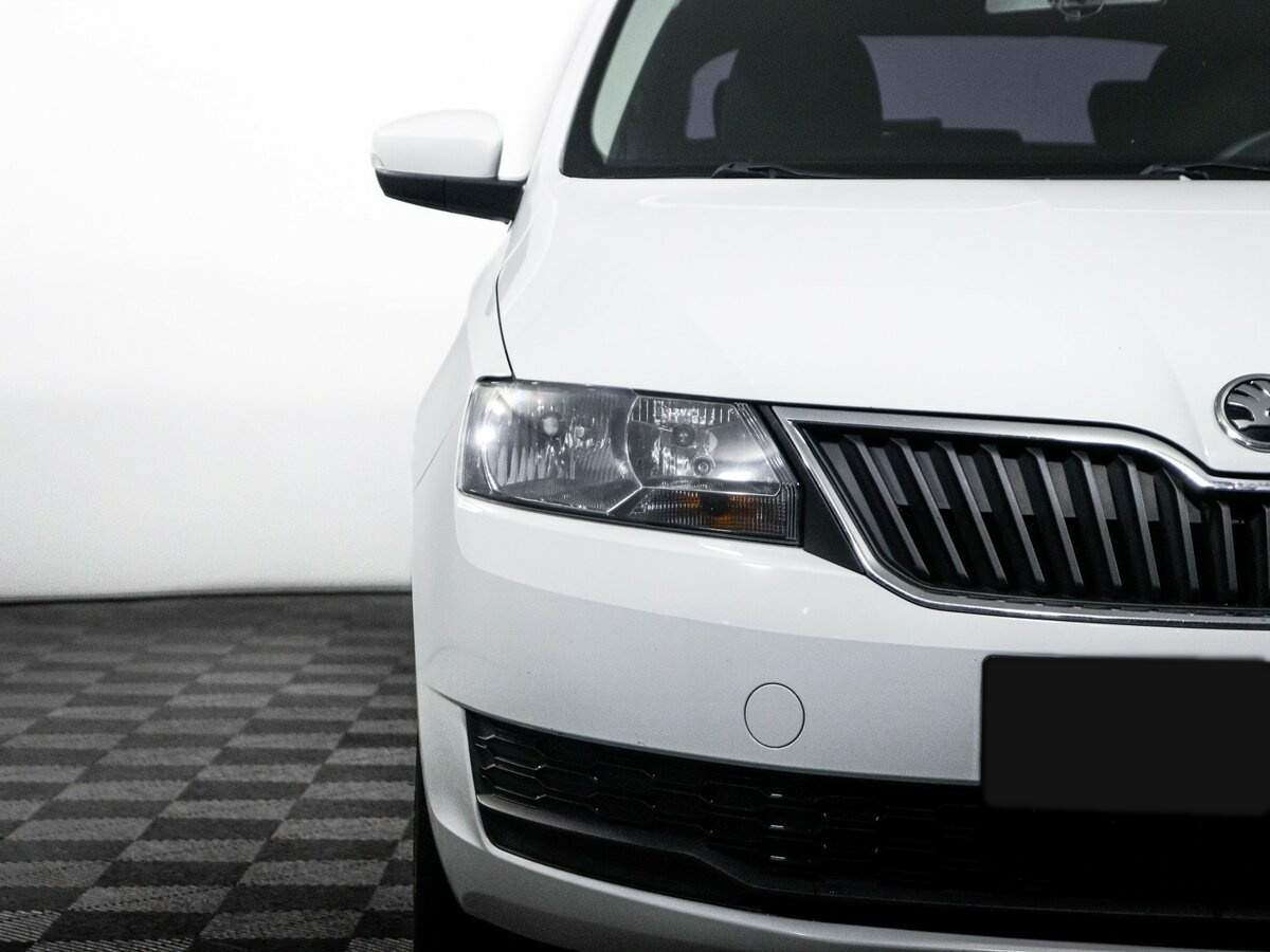 Купить Skoda Rapid с пробегом. Фото: #17