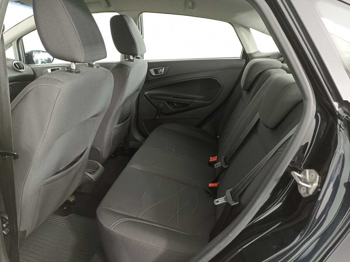 Купить Ford Fiesta с пробегом. Фото: #11