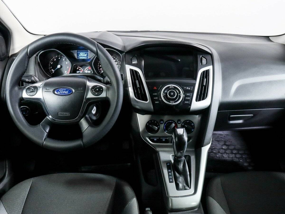 Купить Ford Focus с пробегом. Фото: #6