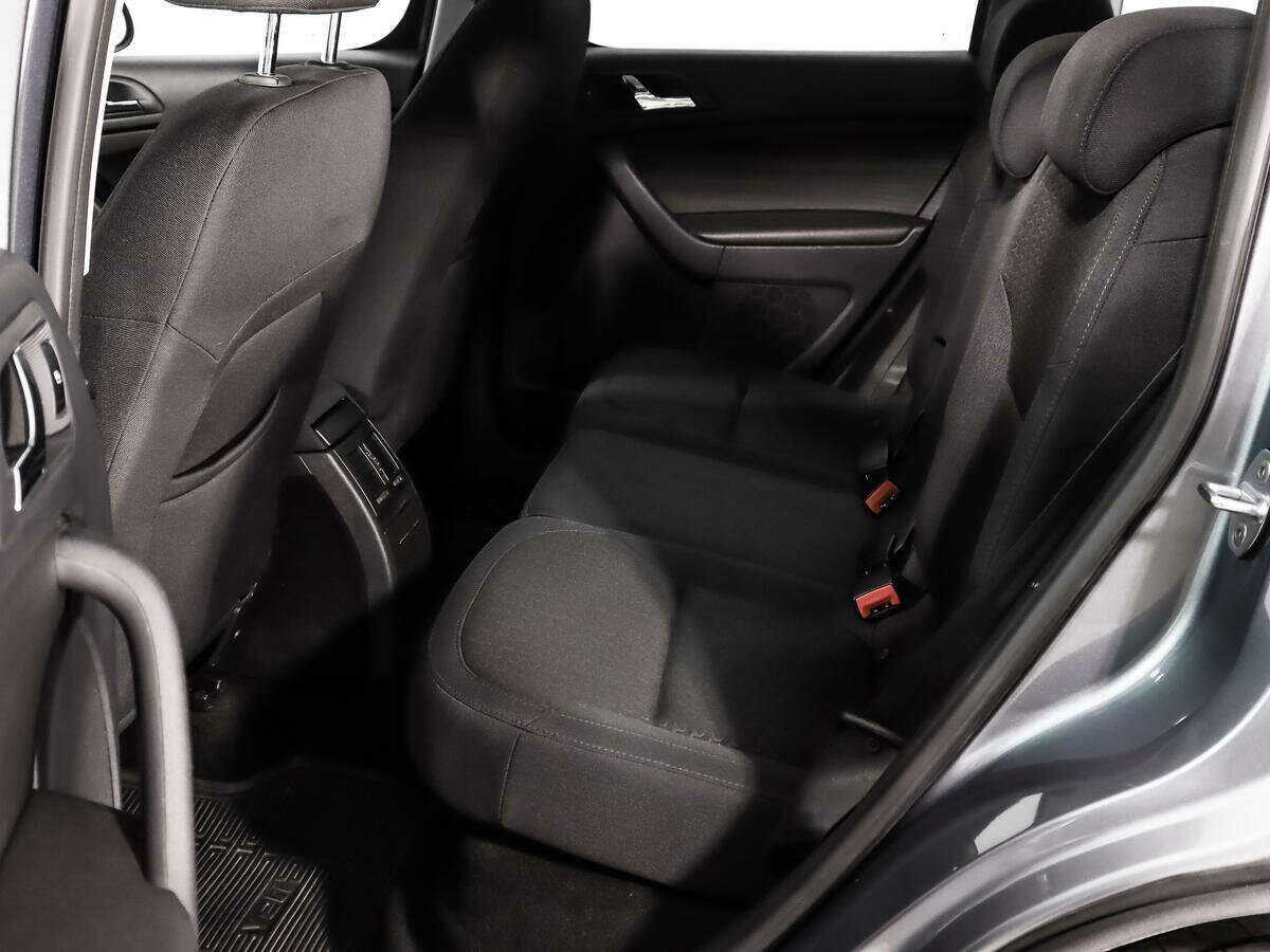 Купить Skoda Yeti с пробегом. Фото: #9