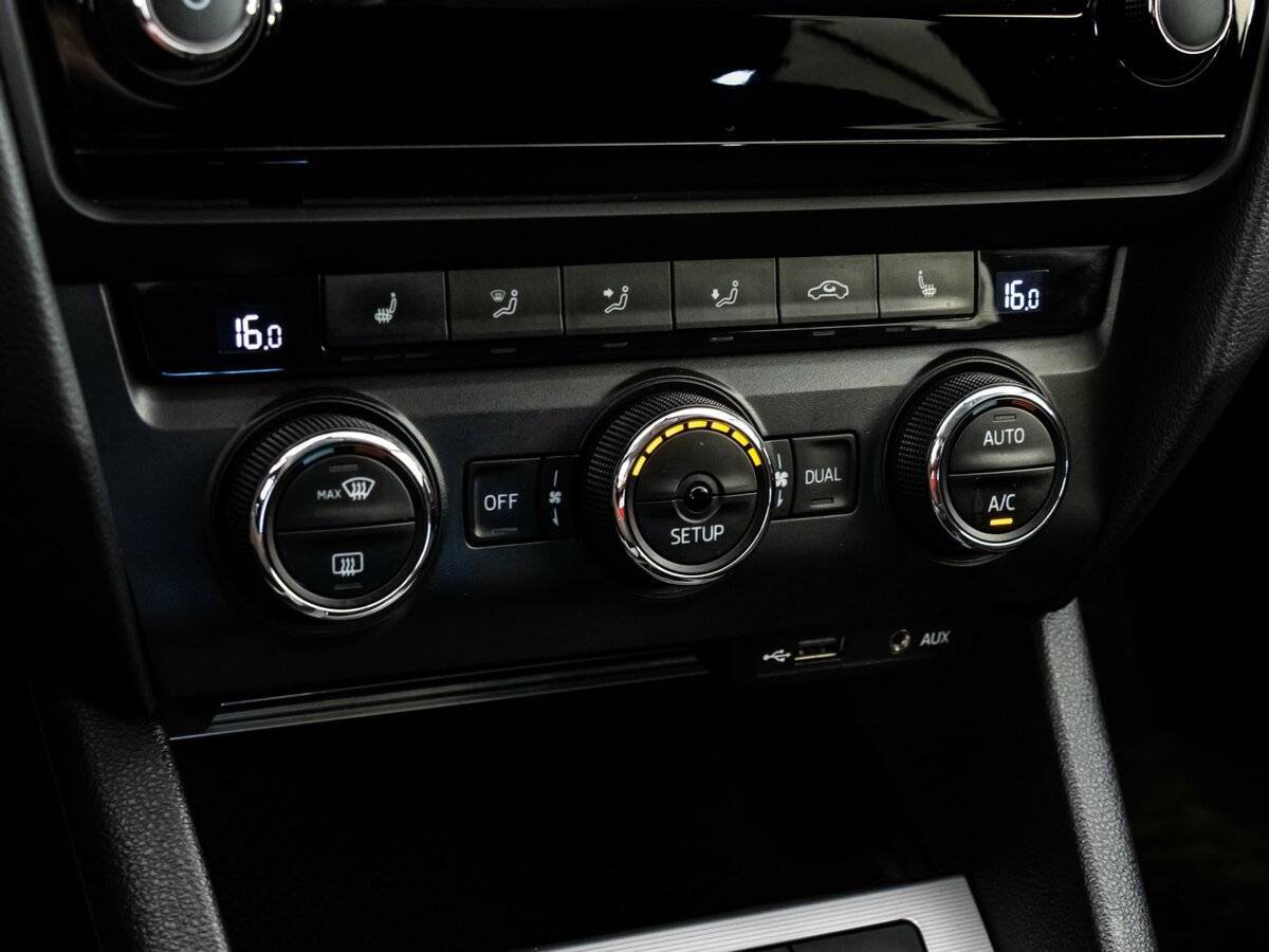 Купить Skoda Octavia с пробегом. Фото: #15