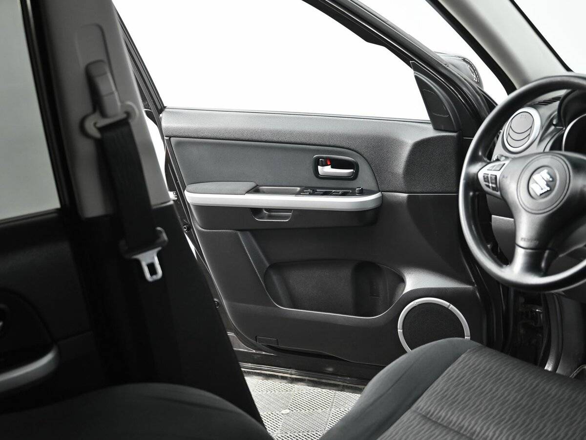 Купить Suzuki Grand Vitara с пробегом. Фото: #6