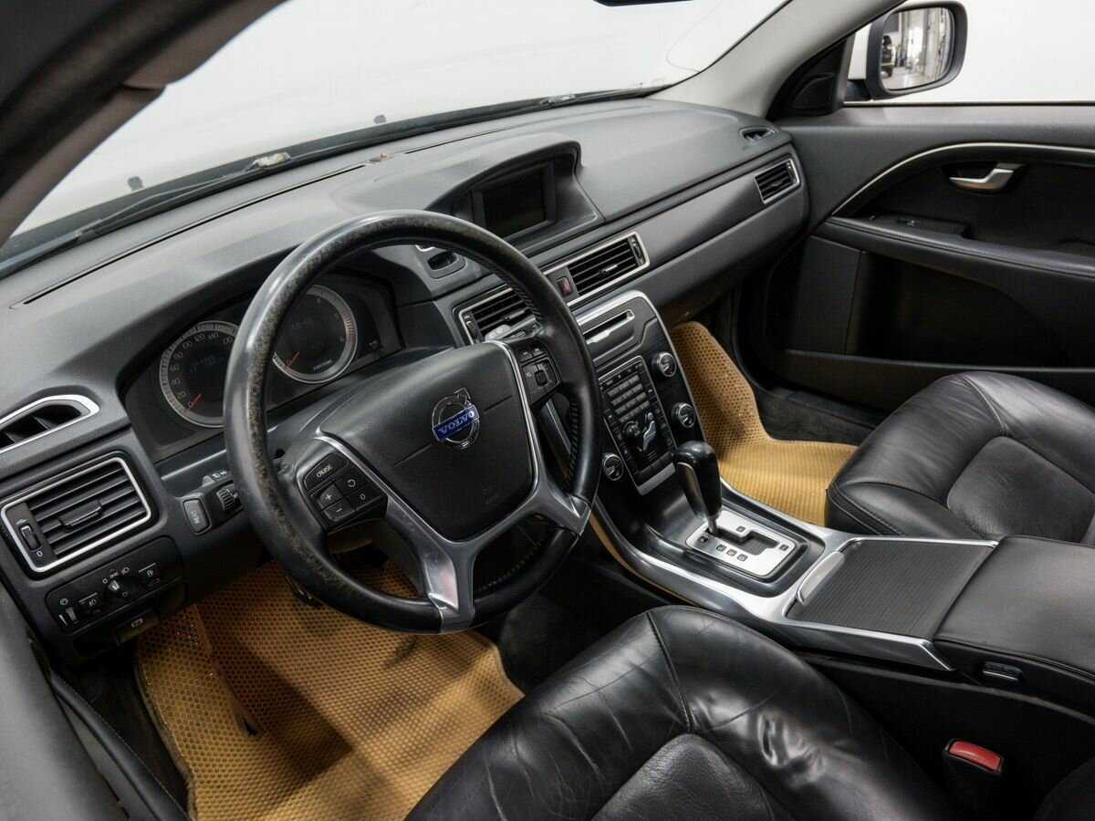 Купить Volvo XC70 с пробегом. Фото: #12