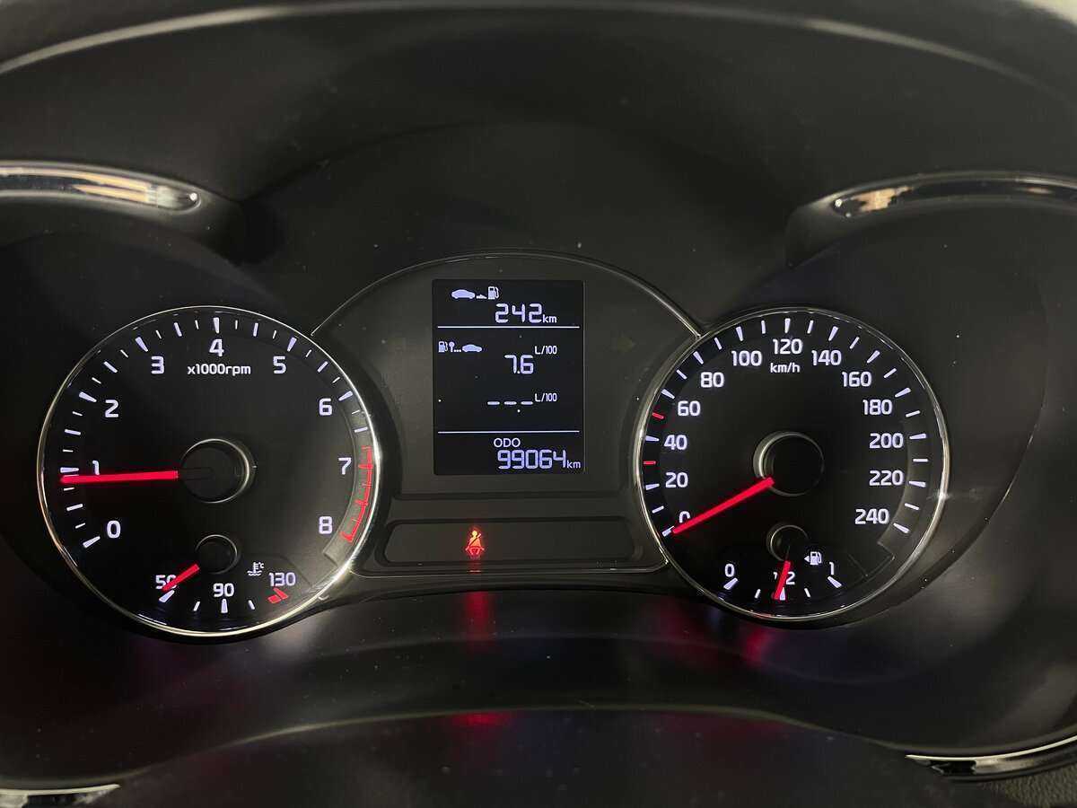 Купить Kia Cerato с пробегом. Фото: #10