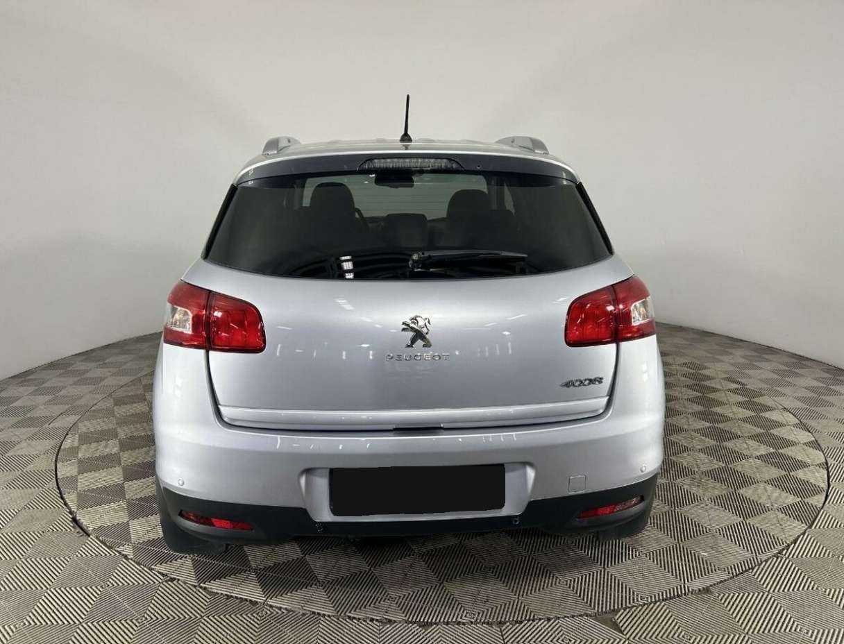 Купить Peugeot 4008 с пробегом. Фото: #2