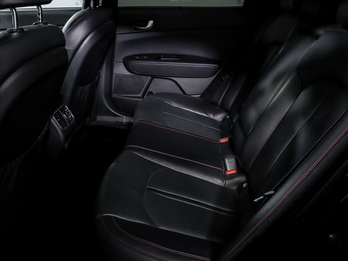 Купить Kia Optima с пробегом. Фото: #7