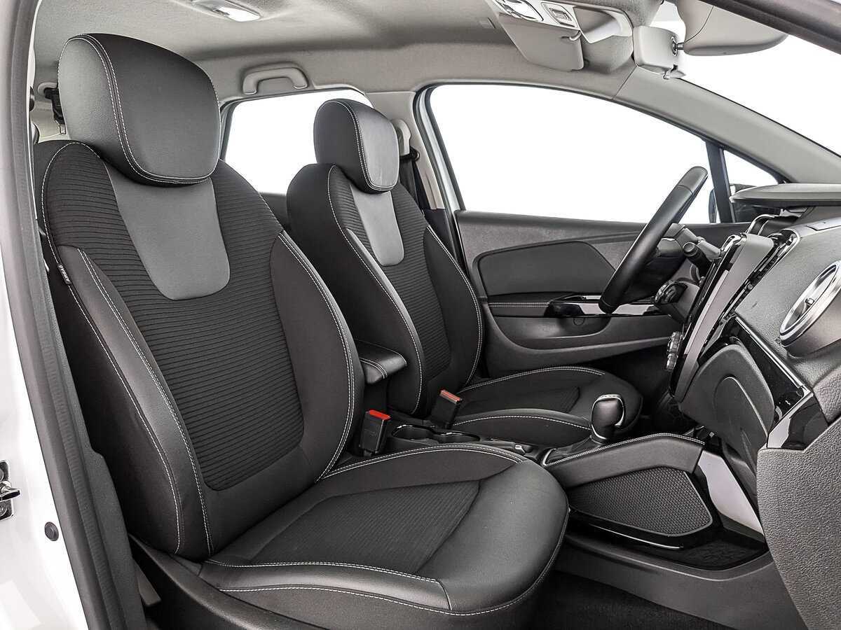 Купить Renault Kaptur с пробегом. Фото: #22