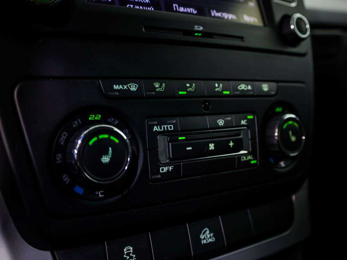 Купить Skoda Yeti с пробегом. Фото: #12