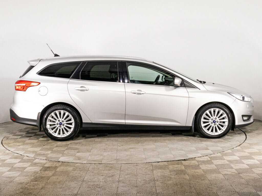 Купить Ford Focus с пробегом. Фото: #3