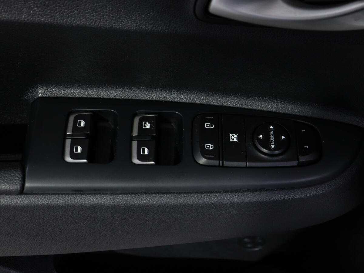 Купить Kia Rio с пробегом. Фото: #16