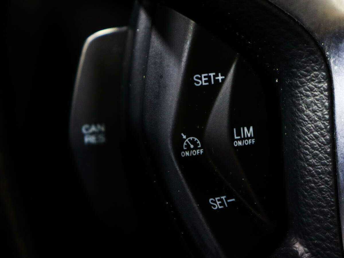 Купить Ford Kuga с пробегом. Фото: #16