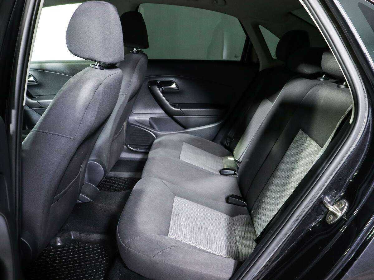 Купить Volkswagen Polo с пробегом. Фото: #7
