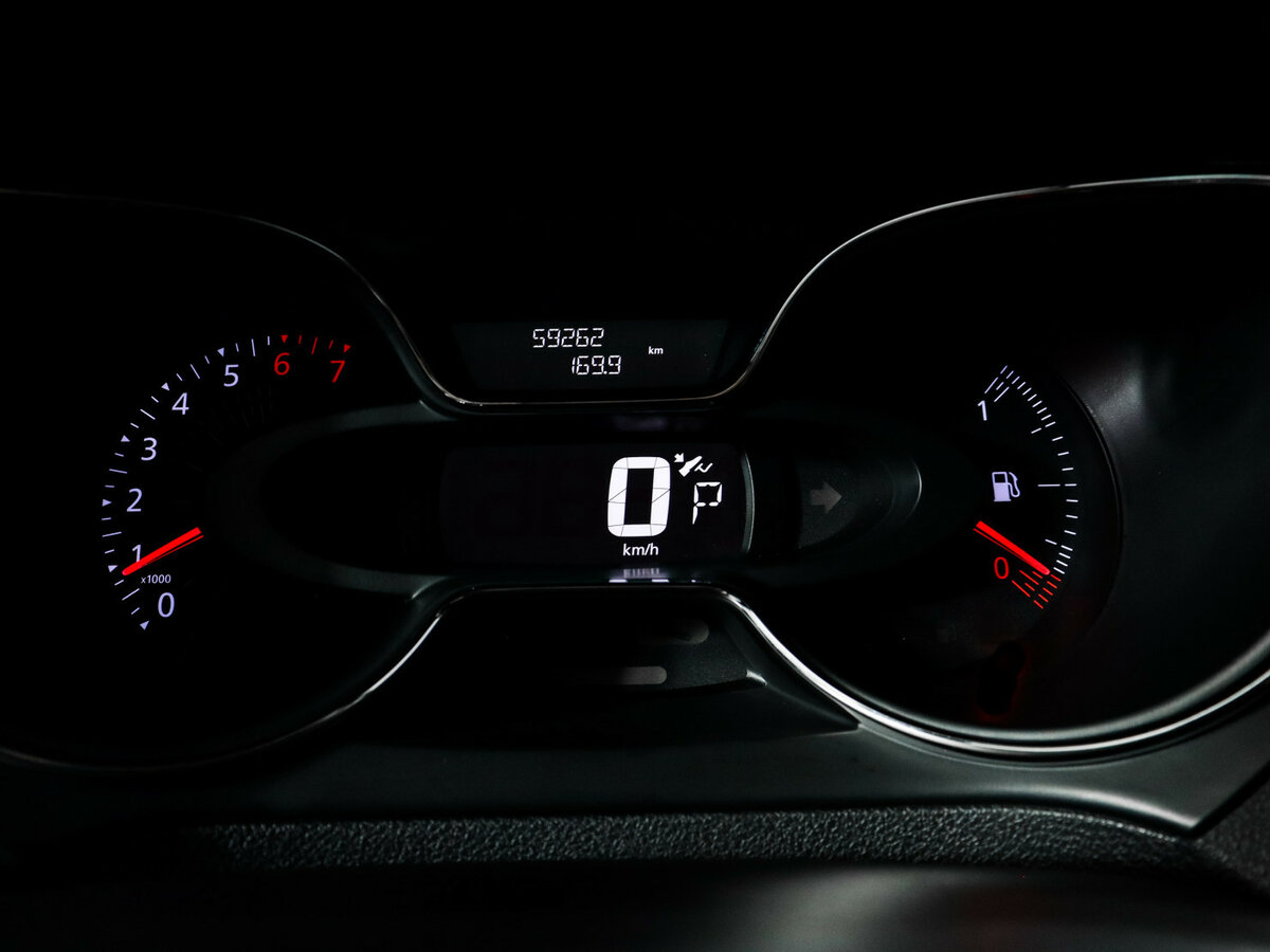 Купить Renault Kaptur с пробегом. Фото: #8