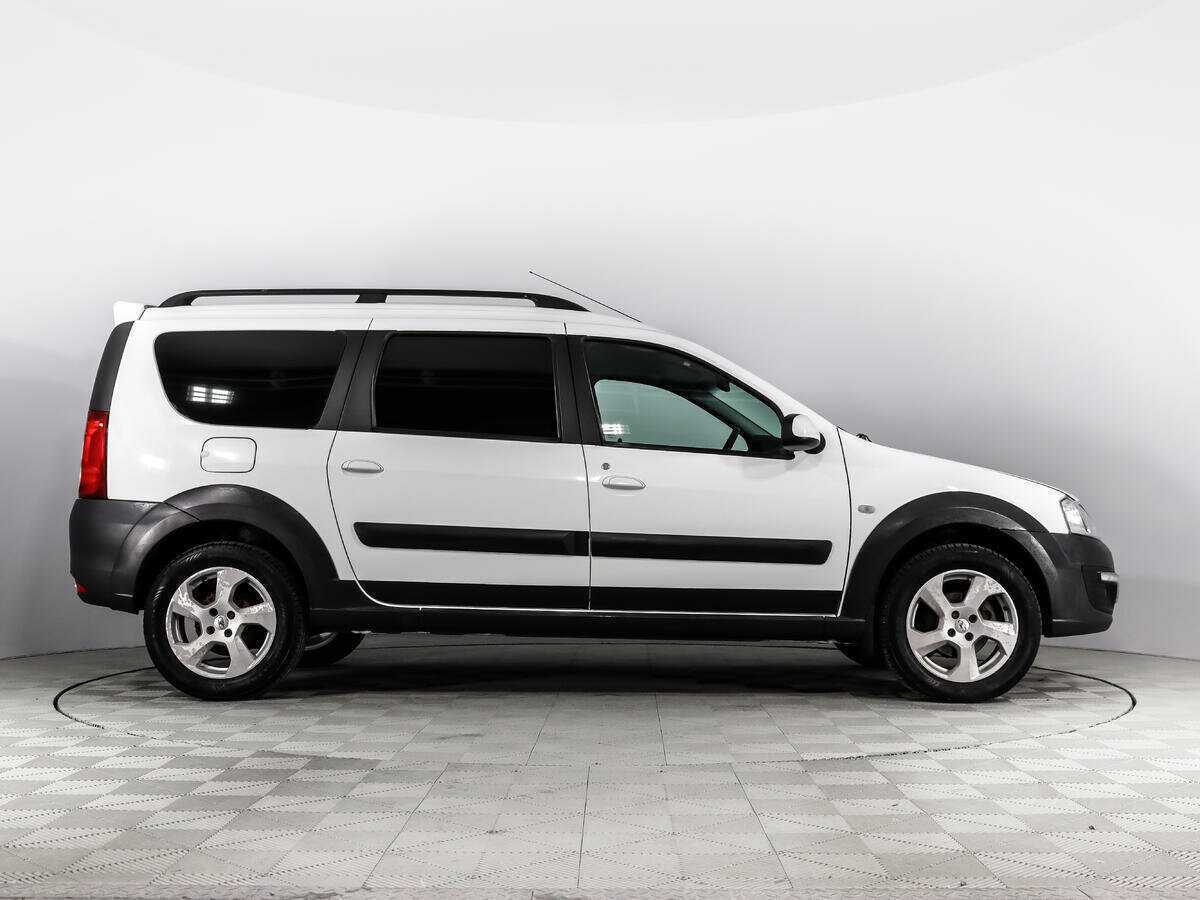 Купить Lada (ВАЗ) Largus с пробегом. Фото: #3