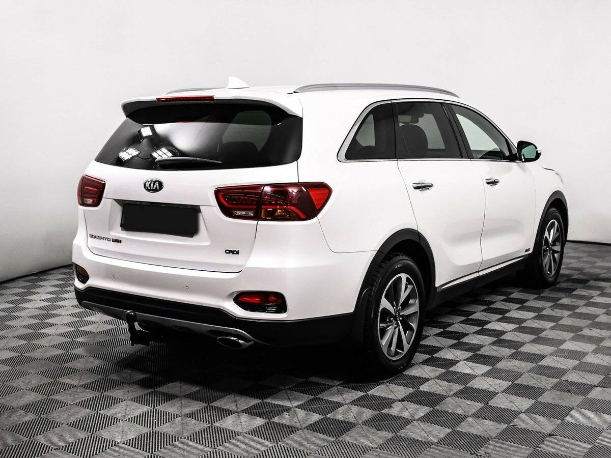 Купить Kia Sorento с пробегом. Фото: #4