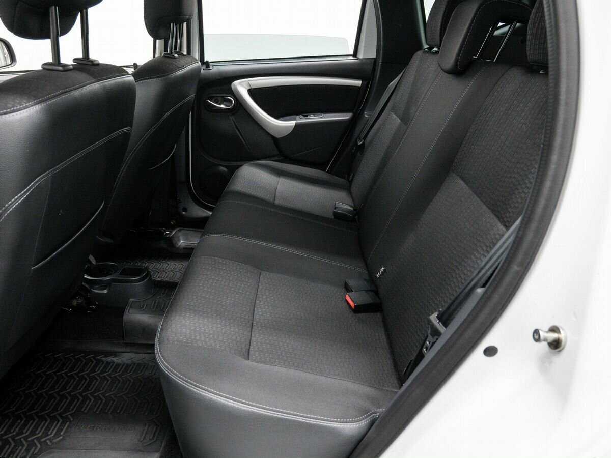 Купить Nissan Terrano с пробегом. Фото: #12