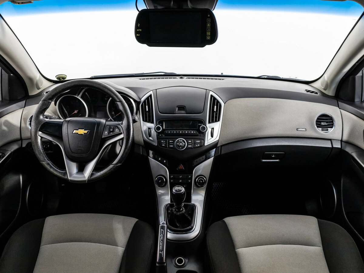 Купить Chevrolet Cruze с пробегом. Фото: #7