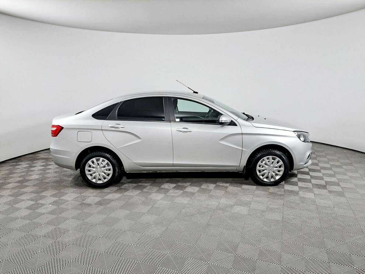 Купить Lada (ВАЗ) Vesta с пробегом. Фото: #1