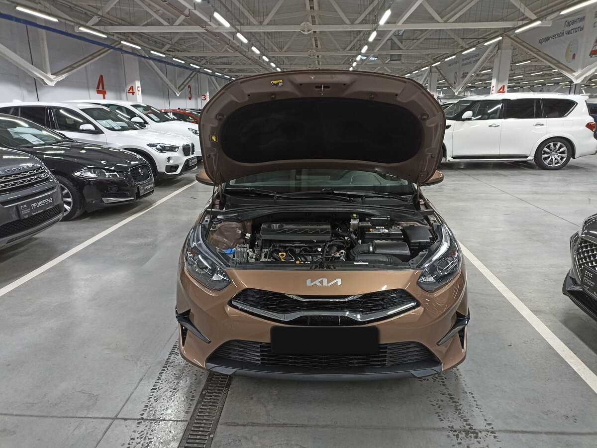Купить Kia Ceed с пробегом. Фото: #8