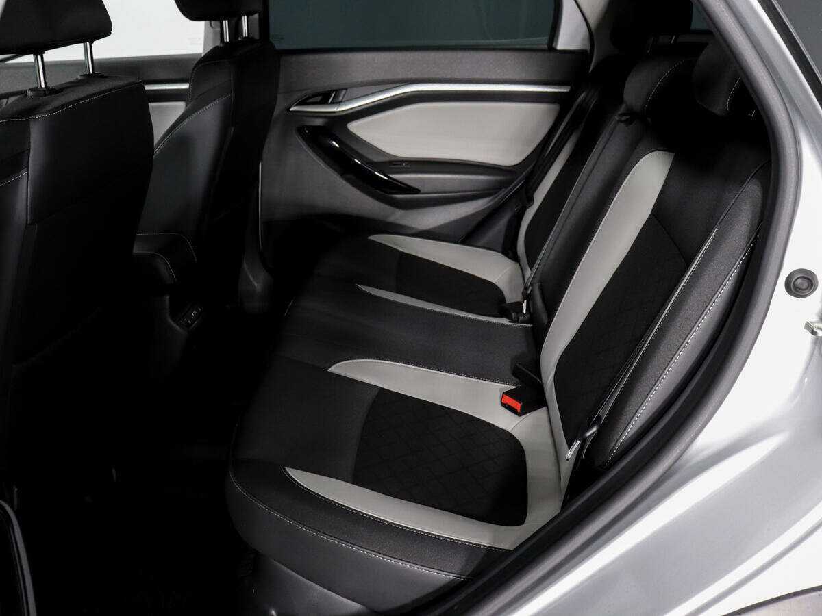 Купить Lada (ВАЗ) Vesta с пробегом. Фото: #9