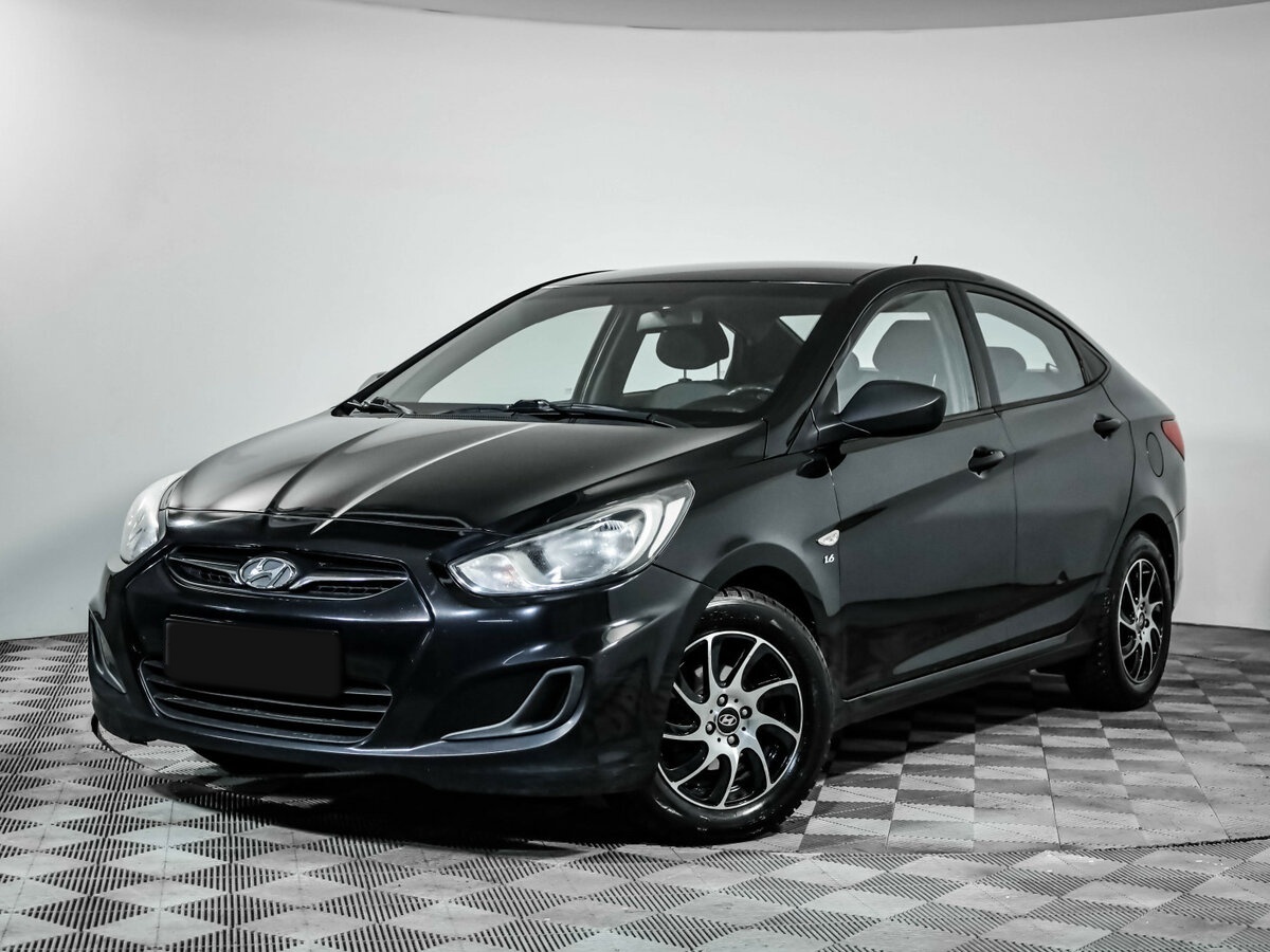 Купить Hyundai Solaris с пробегом. Фото: #0