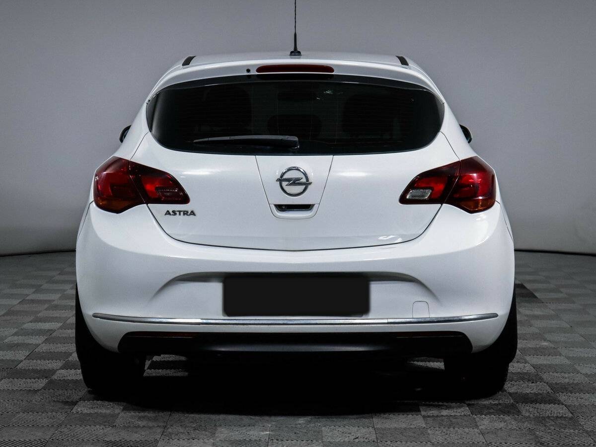Купить Opel Astra с пробегом. Фото: #4