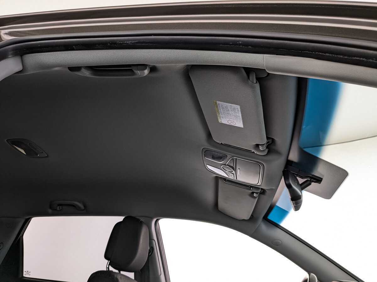 Купить Kia Sorento с пробегом. Фото: #21