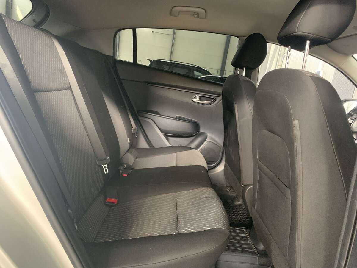 Купить Kia Rio с пробегом. Фото: #13