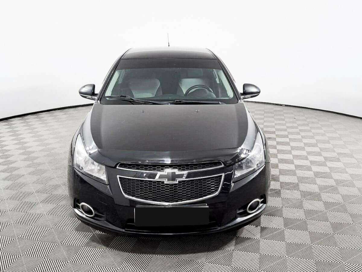 Купить Chevrolet Cruze с пробегом. Фото: #1